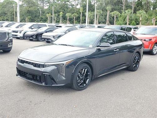 2025 Kia K4 GT-Line Turbo