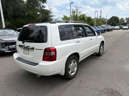Super White 2006 Toyota Highlander Sport