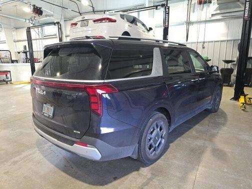 2025 Kia Carnival Hybrid EX