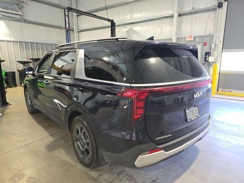 2025 Kia Carnival Hybrid EX