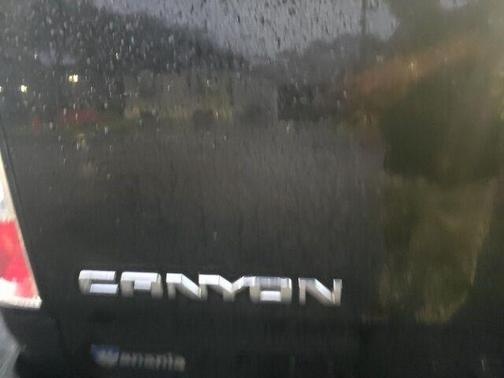 2017 GMC Canyon SLE