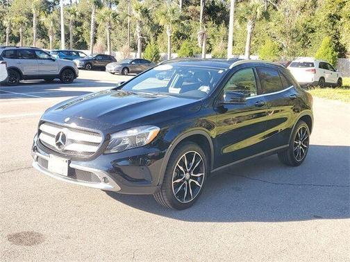 2017 Mercedes-Benz GLA 250 Base