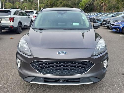 2020 Ford Escape Titanium Hybrid