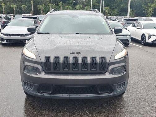 2016 Jeep Cherokee Altitude