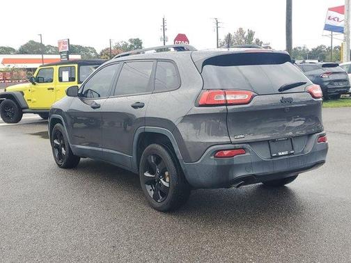 2016 Jeep Cherokee Altitude