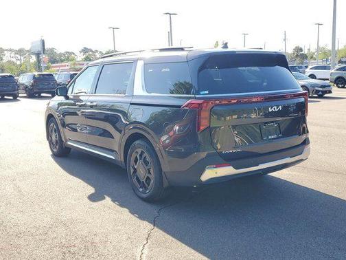 2025 Kia Carnival Hybrid SX