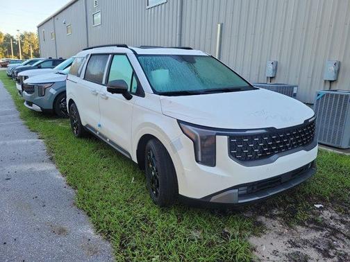 Snow White Pearl 2027 Kia Carnival SX Prestige