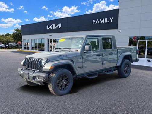 Sting Gray Clearcoat 2022 Jeep Gladiator Sport