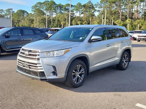 2018 Toyota Highlander LE