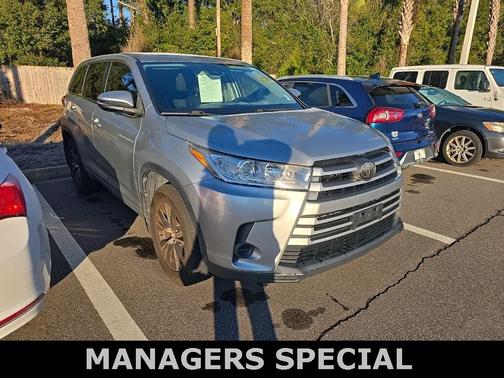2018 Toyota Highlander LE