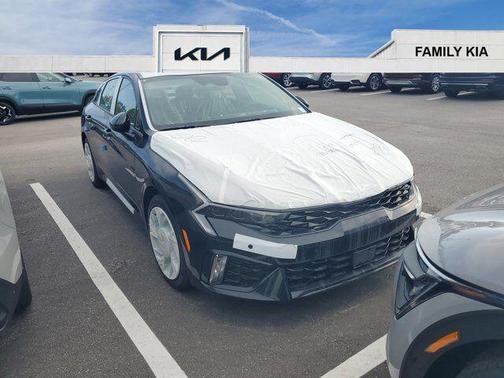 2025 Kia K5 GT-Line