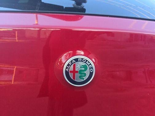 2019 Alfa Romeo Stelvio Base