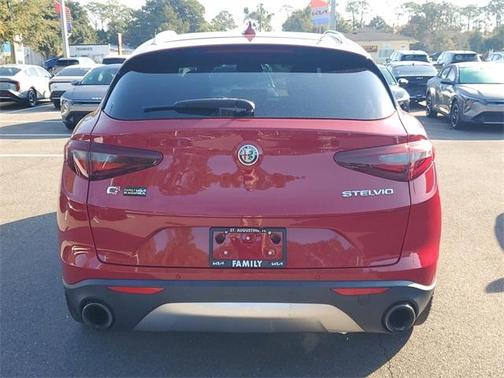 2019 Alfa Romeo Stelvio Base
