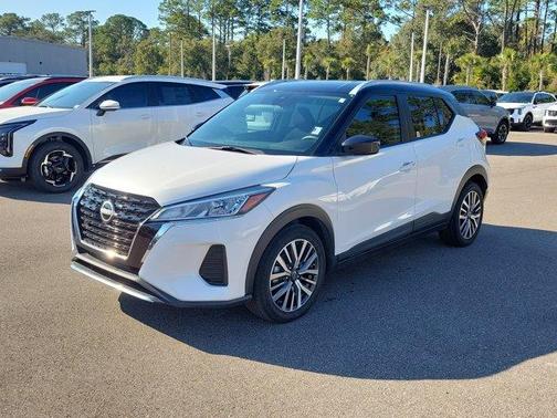 2023 Nissan Kicks SV