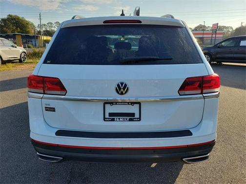 2022 Volkswagen Atlas 2.0T SE w/Technology