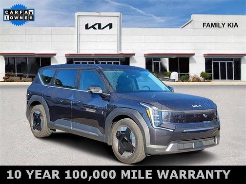 2026 Kia EV9 Light Long Range