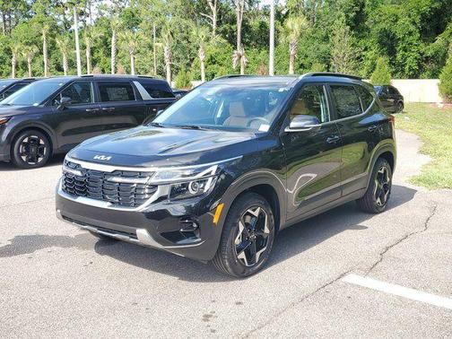 2025 Kia Seltos EX