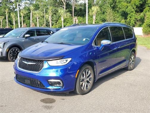 2021 Chrysler Pacifica Hybrid Pinnacle