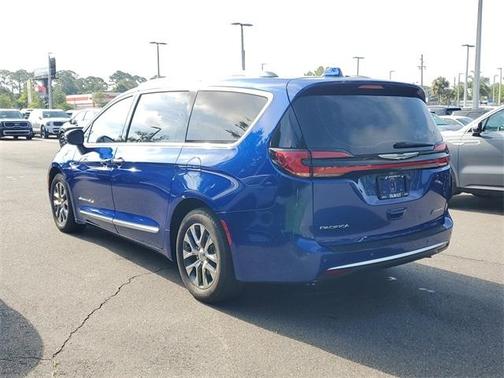 2021 Chrysler Pacifica Hybrid Pinnacle