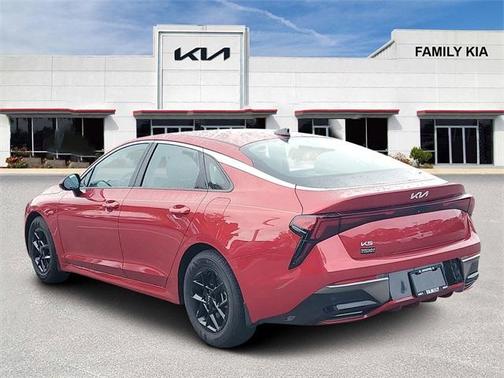 2025 Kia K5 LXS