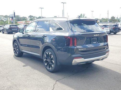 2025 Kia Sorento EX