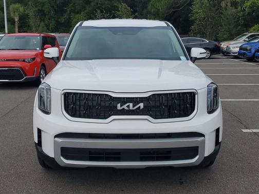 2025 Kia Telluride LX