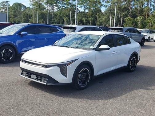 2025 Kia K4 EX
