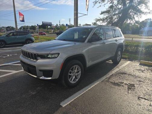 2021 Jeep Grand Cherokee L Laredo