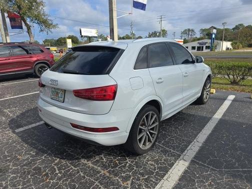 2018 Audi Q3 2.0T Premium Plus