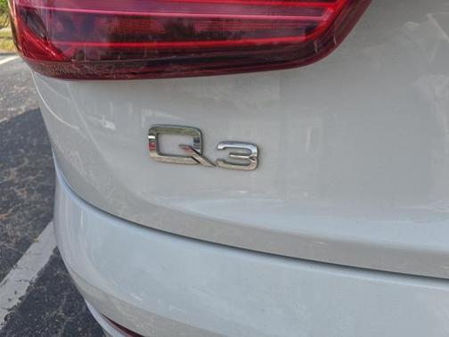 2018 Audi Q3 2.0T Premium Plus