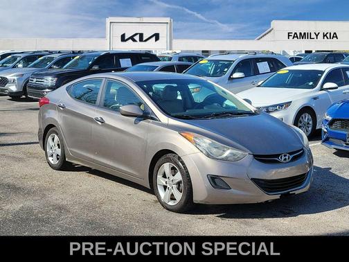 2013 Hyundai ELANTRA GLS