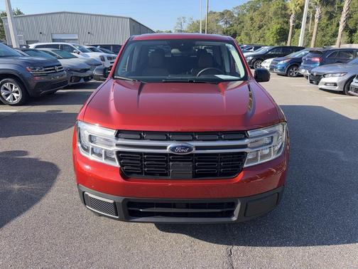 Chili Pepper Red 2024 Ford Maverick Lariat