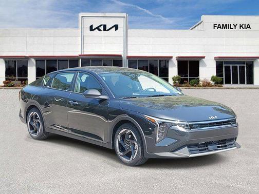 2025 Kia K4 EX