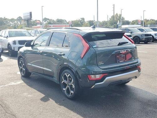 2025 Kia Niro EX Touring