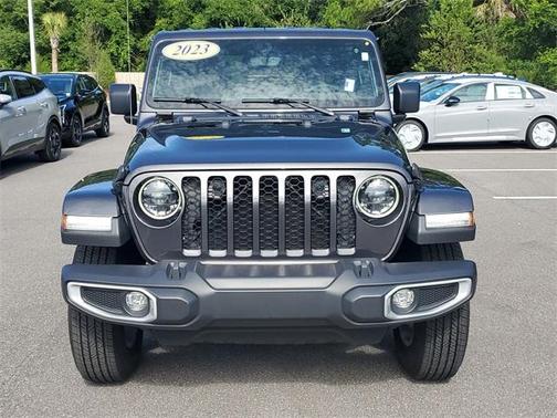 2023 Jeep Gladiator Sport