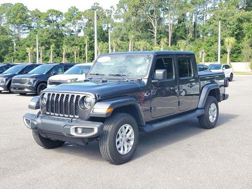 2023 Jeep Gladiator Sport