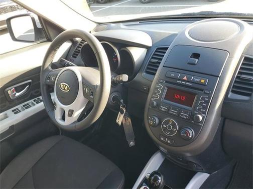 2012 Kia Soul +