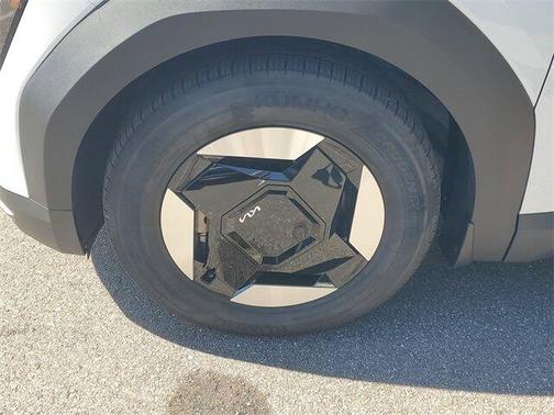 2026 Kia EV9 Light Long Range