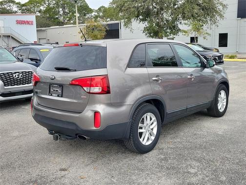 2015 Kia Sorento LX