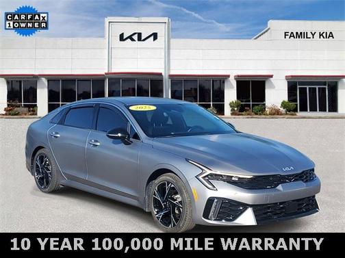 2025 Kia K5 GT-Line