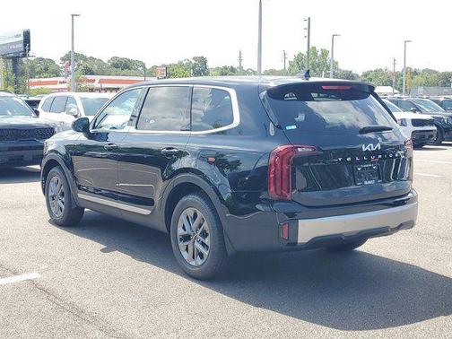 2025 Kia Telluride LX