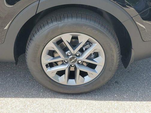 2025 Kia Telluride LX