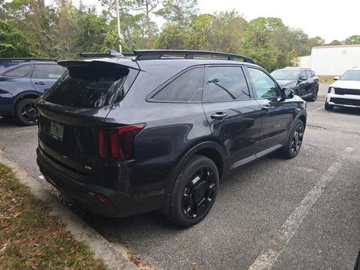 2025 Kia Sorento X-Line EX