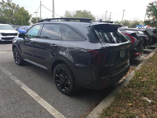 2025 Kia Sorento X-Line EX