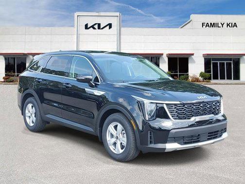 2025 Kia Sorento LX