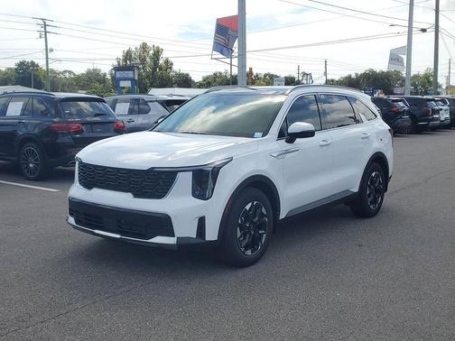 Glacial White Pearl 2026 Kia Sorento S