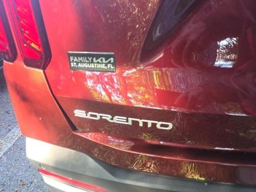 2024 Kia Sorento S