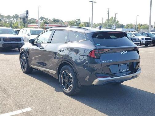 2026 Kia Sportage SX