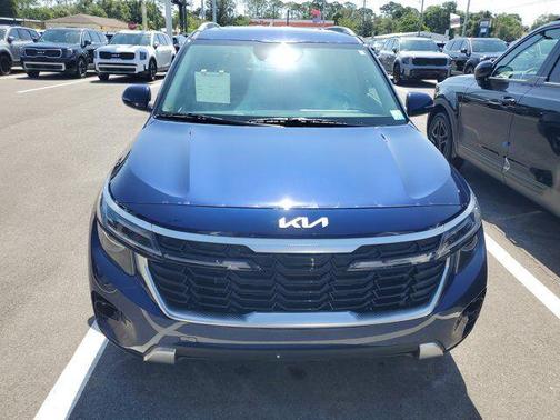 2025 Kia Seltos EX