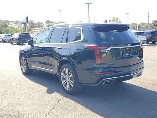 2023 Cadillac XT6 Premium Luxury AWD